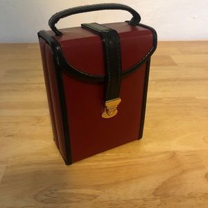 Travel jewelry box